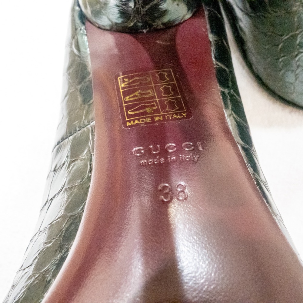 Gucci Vintage Python Heels - image 4